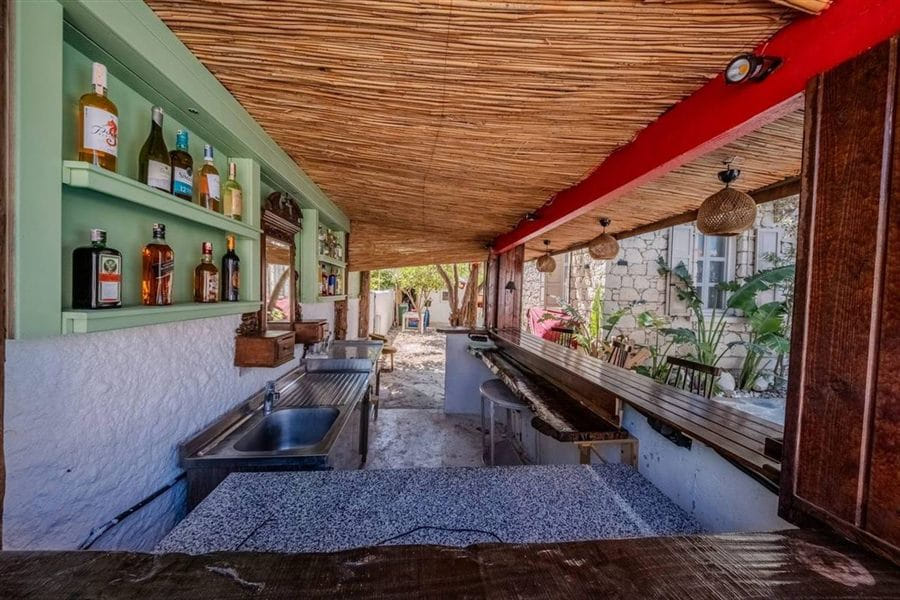 BHouse bar