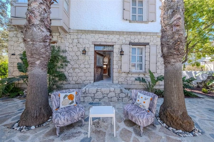 BHouse bahçe