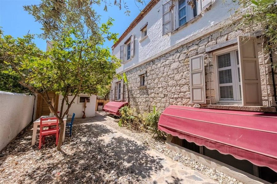 BHouse bahçe peyzaj